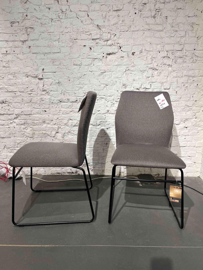 Chaise - Hexa Gris (Modèle d'exposition)