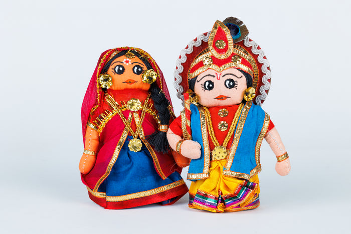 Golu Heritage Set — 4 Cultural Couples + Radha Krishna Doll Bundle